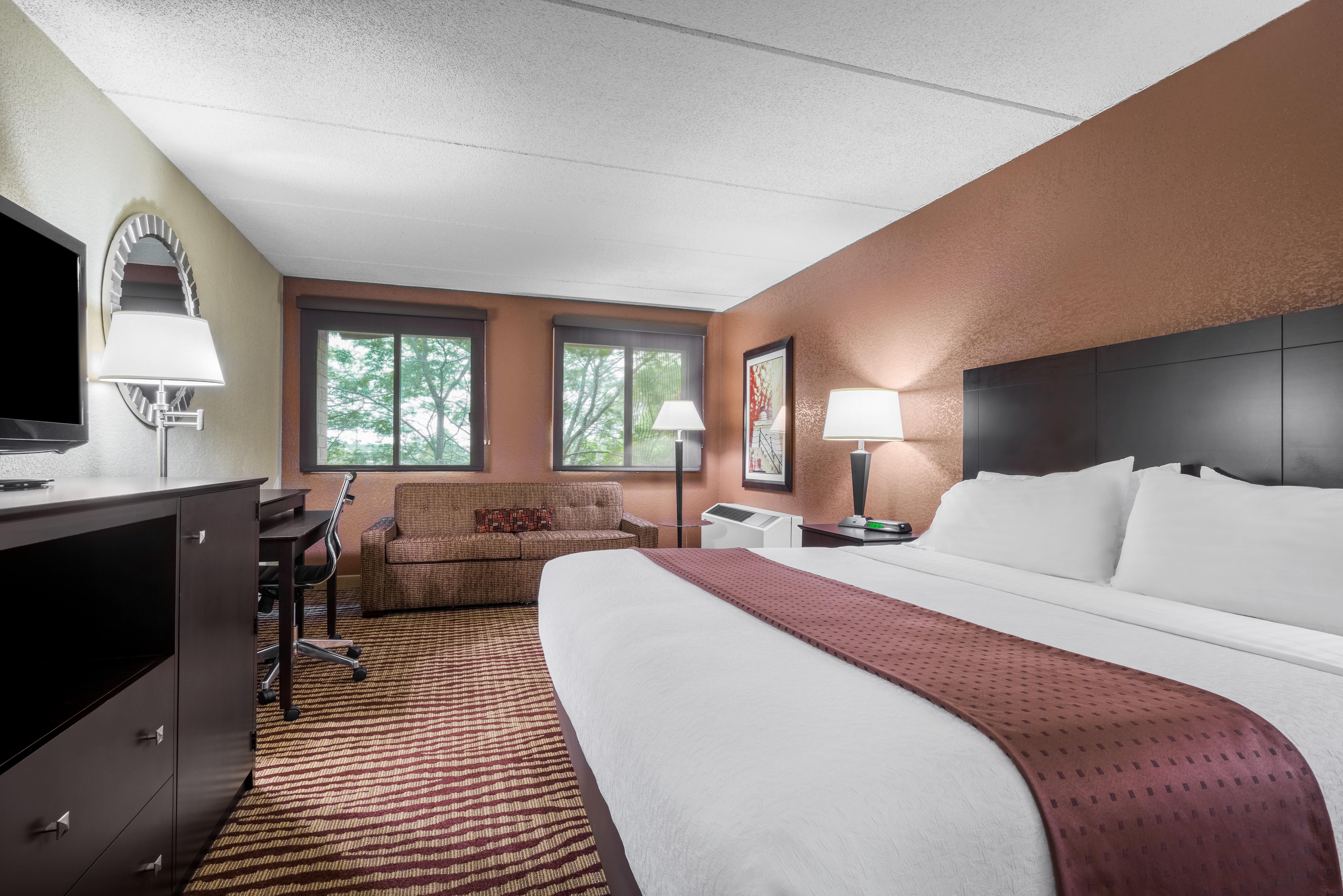 Holiday Inn - Manitowoc Bagian luar foto