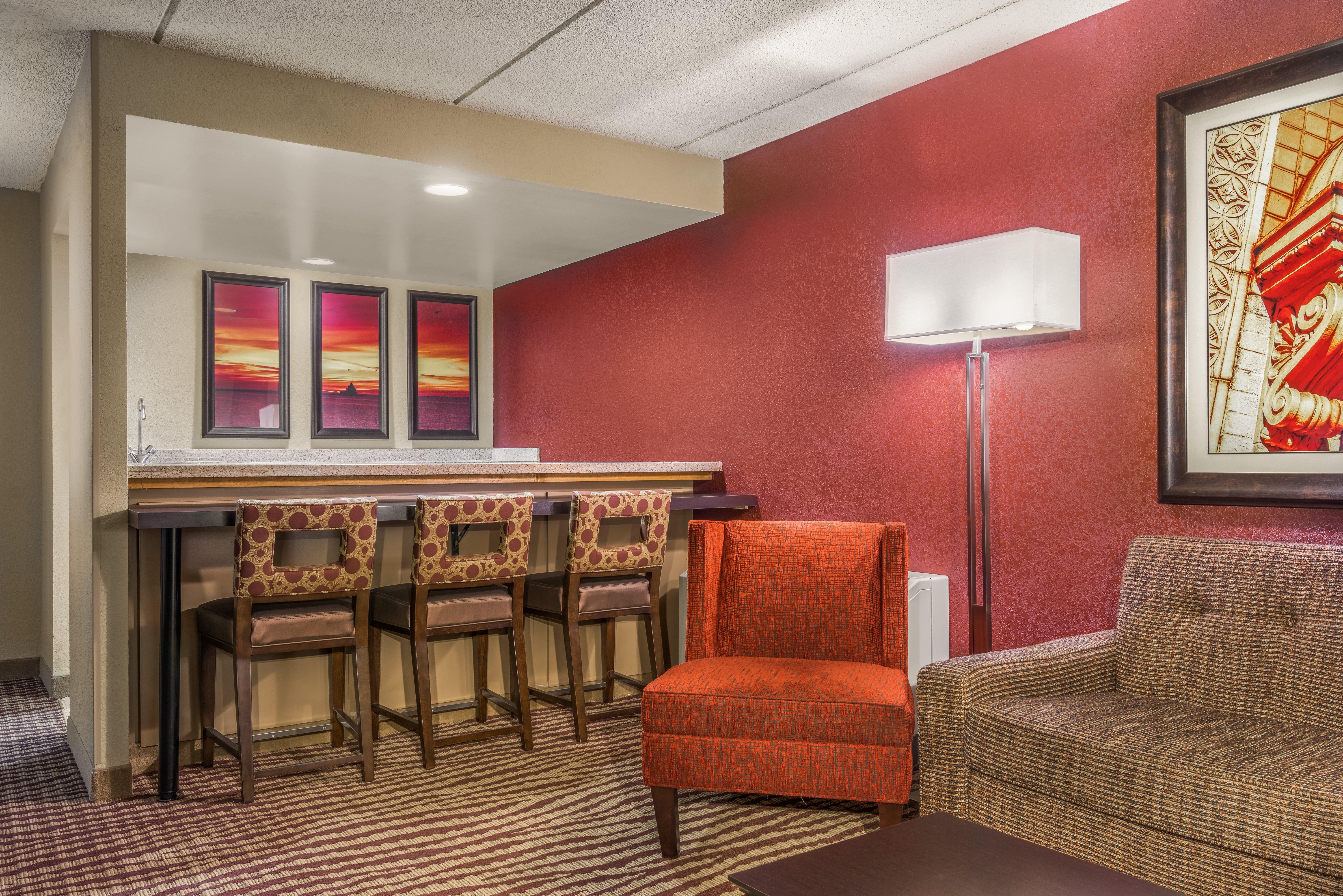 Holiday Inn - Manitowoc Bagian luar foto